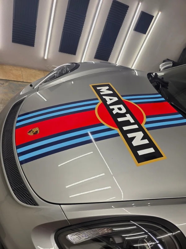 Hood graphic install